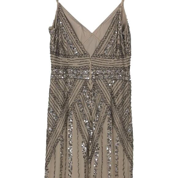 NWT Mariana V-neck Beaded/Sequin Full Length Gown (12) - Picture 7 of 16